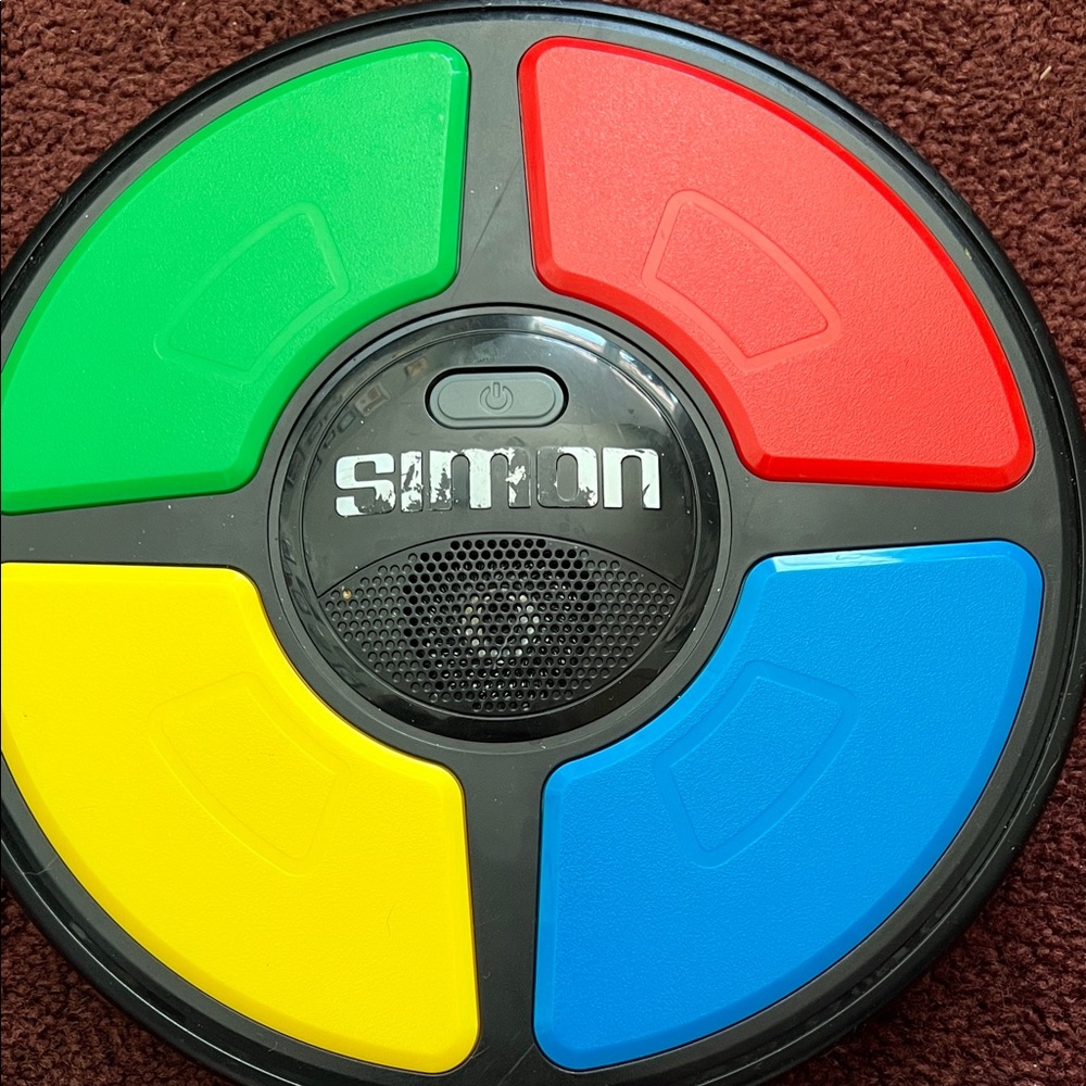 Simons Colorful Memory Game - Red, Green, Yellow, Blue